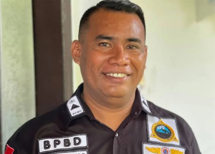 Salurkan Air Bersih, Warga Diingatkan Waspada Karhutla
